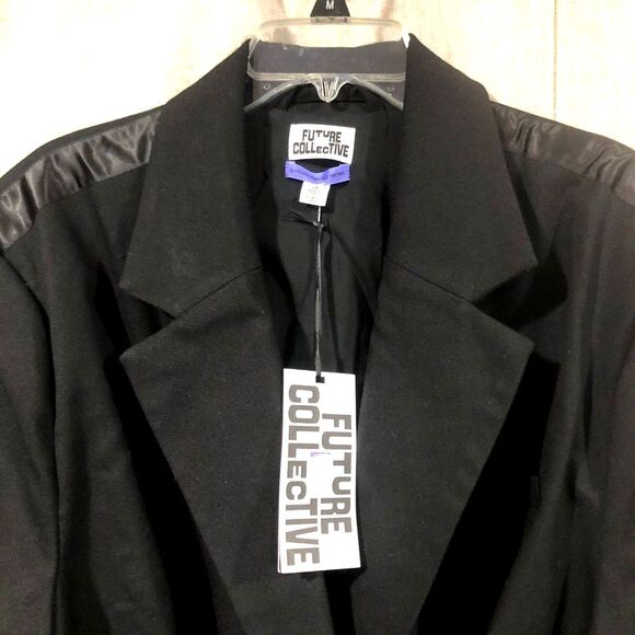 NWT Future Collective by Kahlana Barfield Black Blazer Jacket Belted Sz 2X - Picture 3 of 6